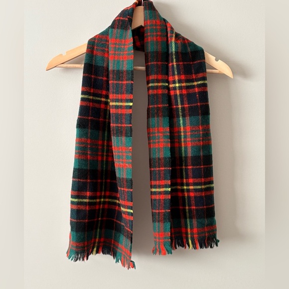 Unisex Robert Burns 100% Wool Tartan Scarf Made in Scotland (Cameron of Erracht) - Picture 1 of 3